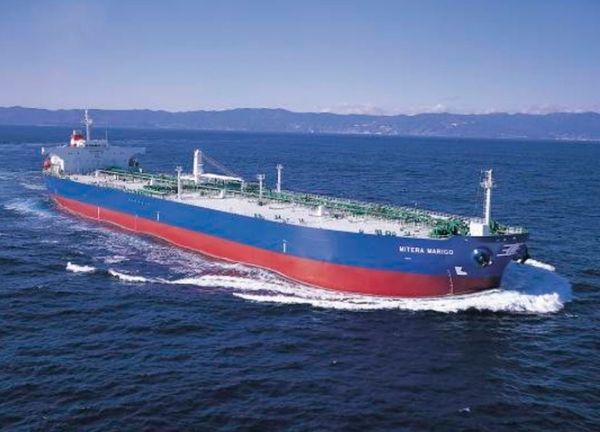 Estaleiros chineses garantem novas encomendas e aceleram migração para navios de maior valor agregado